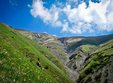 traseu montan in muntii baiului