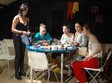  un cuplu ciudat in club la scena din bucuresti